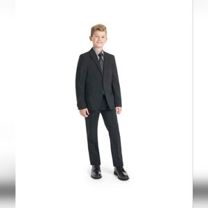 Kenneth Cole REACTION 2 pc big boys Performance Fabric Slim Fit Suit 10R New